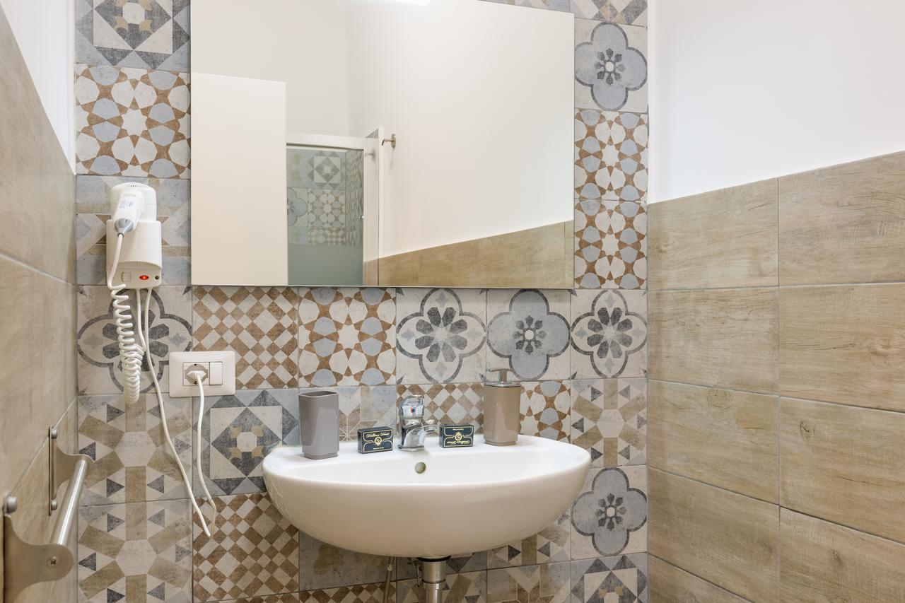Jukebox & Rooms B&B Рим Экстерьер фото