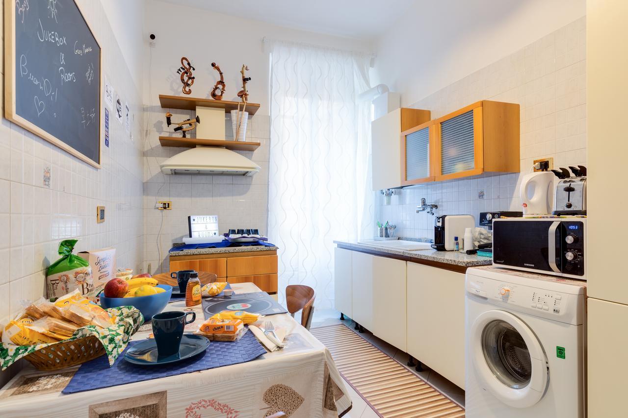 Jukebox & Rooms B&B Рим Экстерьер фото